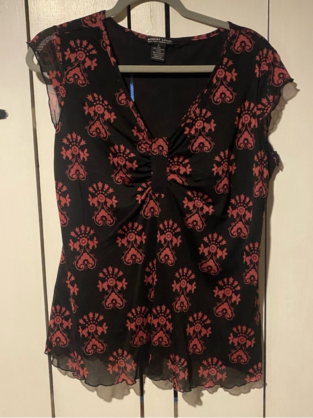 Robert Louis Black Top with Dark Pink Paisley Motif